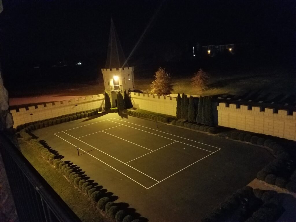 Castle Post Tennis Court