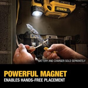 Dewalt 20V Work Light Powerful Magnet