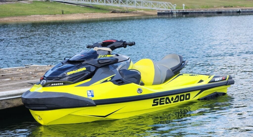 2019 Seadoo RXTX 300 Docked